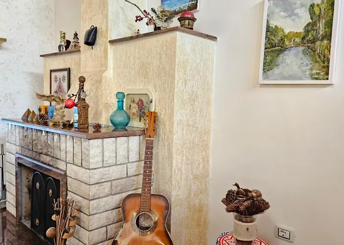 River Escape - Private Beach, Scenic View & Bbq * Tepelene