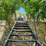 Villa River Escape - Private Beach, Scenic View & Bbq Tepelene