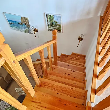 River Escape - Private Beach, Scenic View & Bbq Tepelena